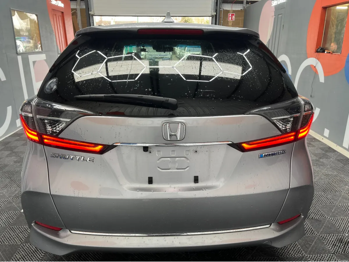 Honda Shuttle 2022 HONDA SHUTTLE HYBRID SENSING 1. - Image 3