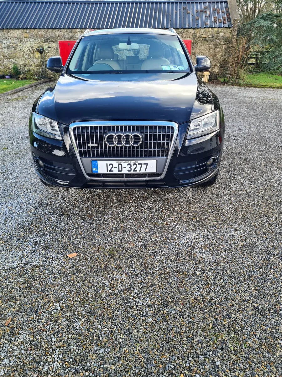 2012 Audi Q5 2.0 TDI QUATTRO – 6 Speed Manual - Image 1