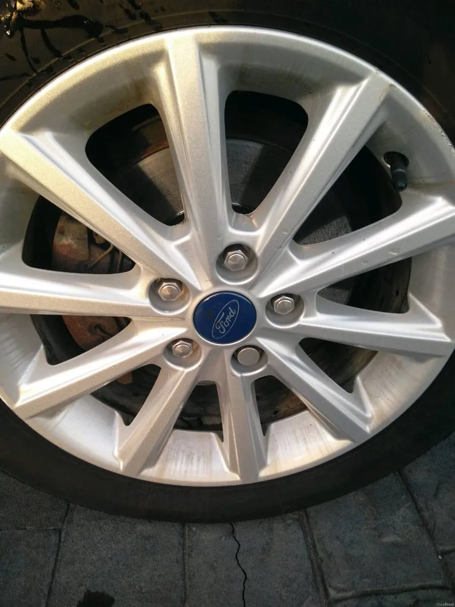2014 Ford Focus Titanium 1.6 Diesel - Image 2