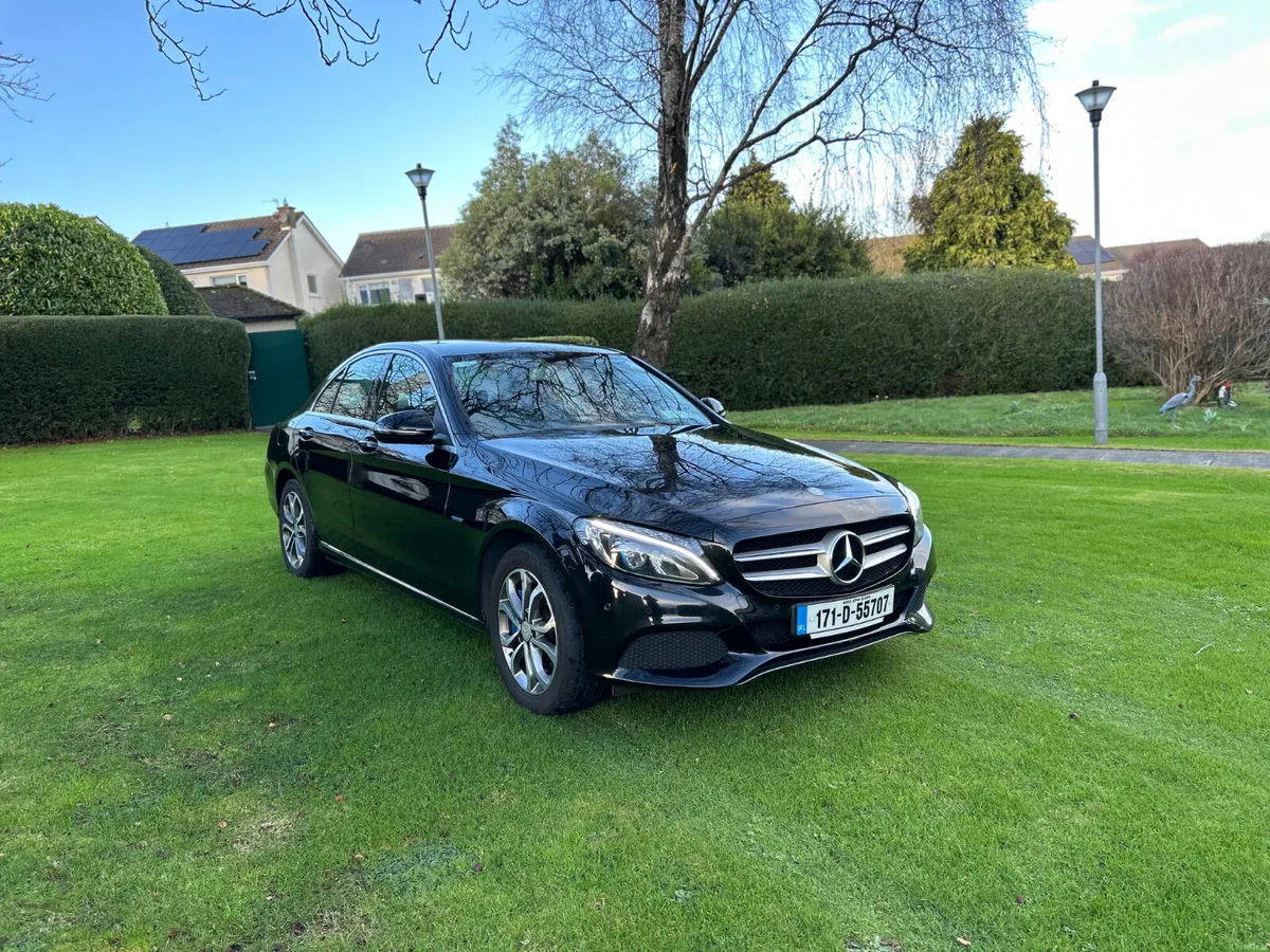 Mercedes C350 2017 automatic - Image 1