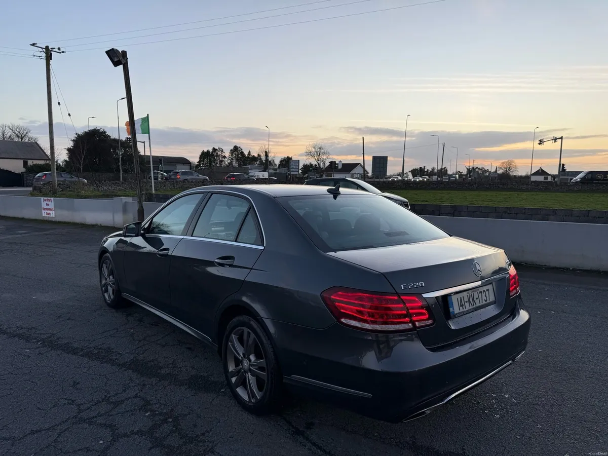 MERCEDES E220 CDI 2014 AUTO - Image 4