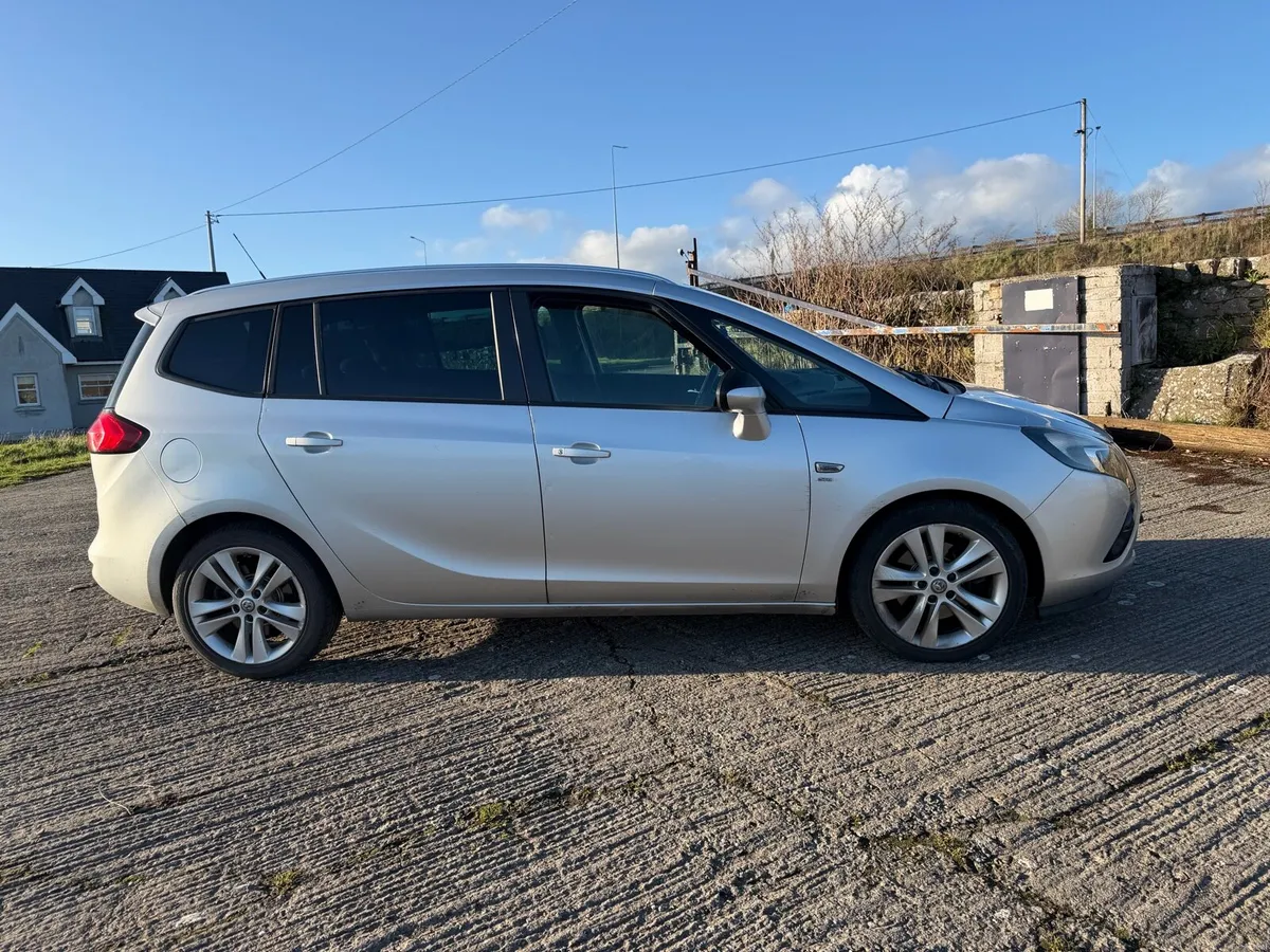 Vauxhall Zafira 2.0 TDCi SRI - Image 2