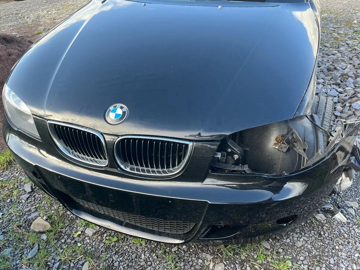 BMW 1 series crashed - Image 2