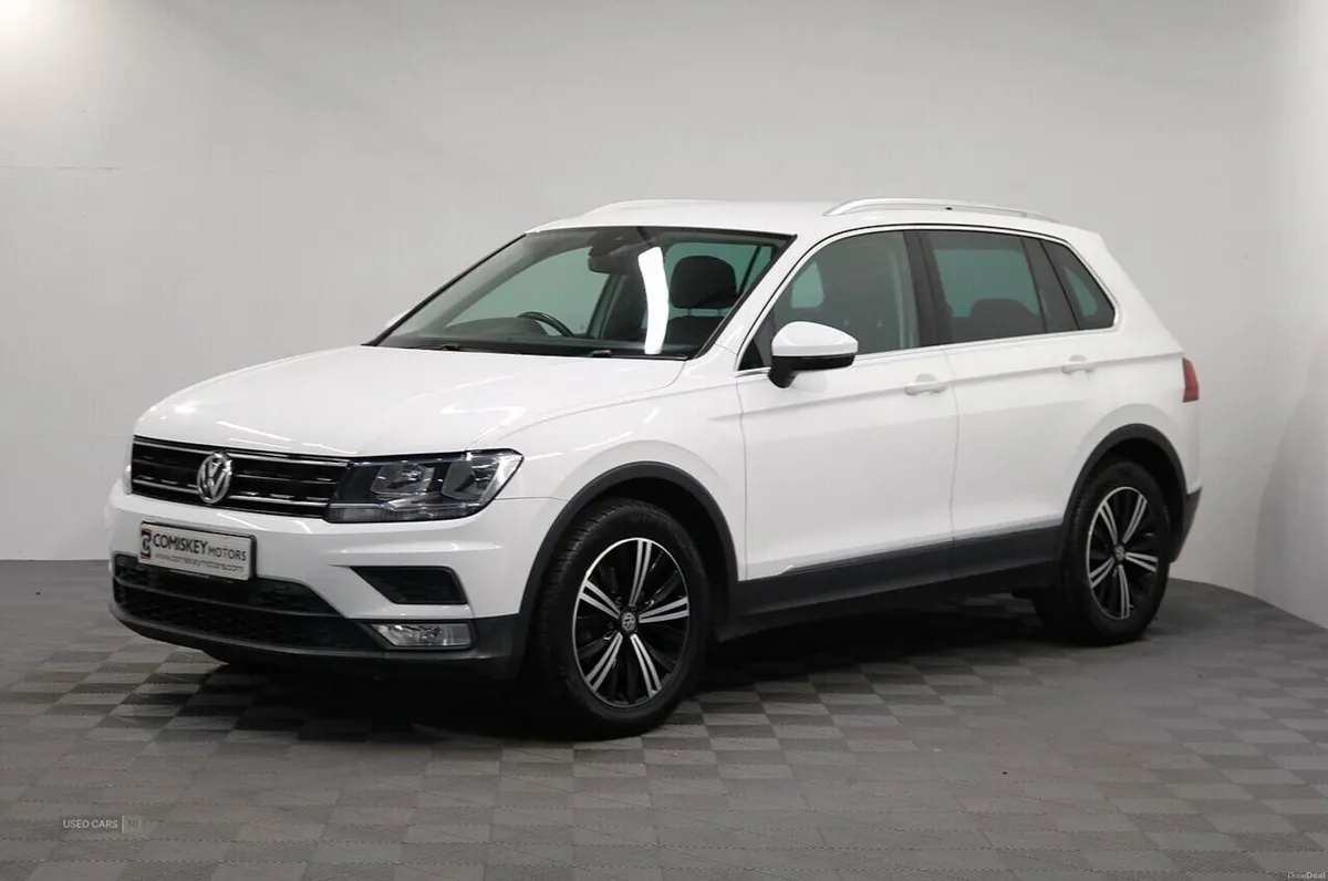 Volkswagen Tiguan TDI BlueMotion Tech SE Navigatio - Image 3