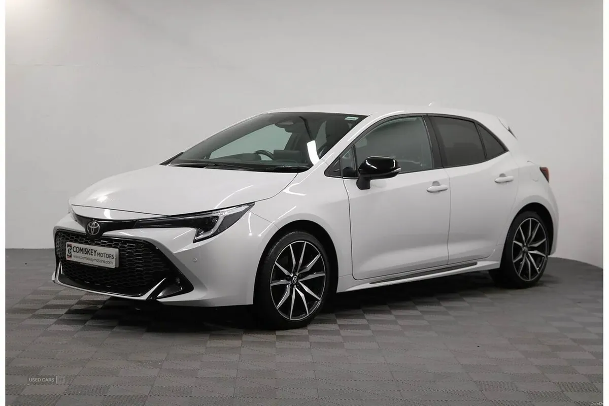 Toyota Corolla VVT-h GR SPORT - Image 3