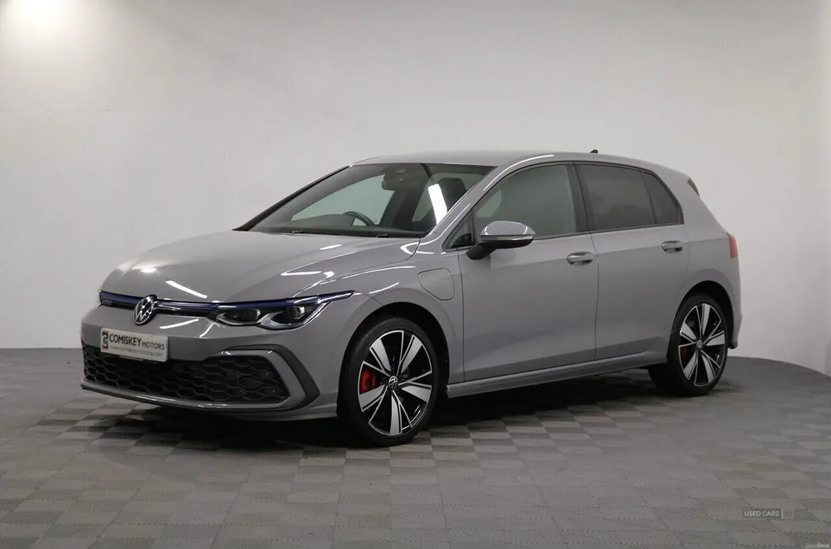 Volkswagen Golf TSI GTE - Image 4