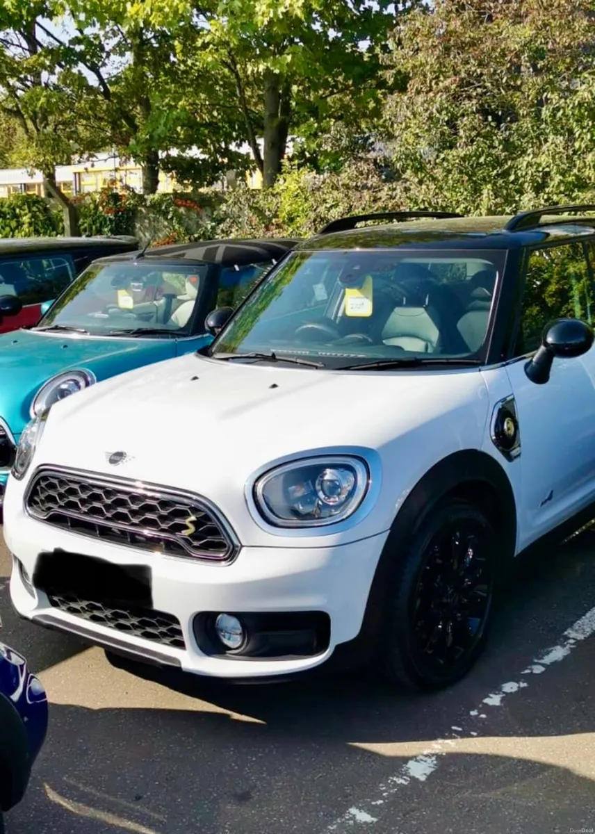 2019 Mini Countryman Cooper S ALL4 - Image 2
