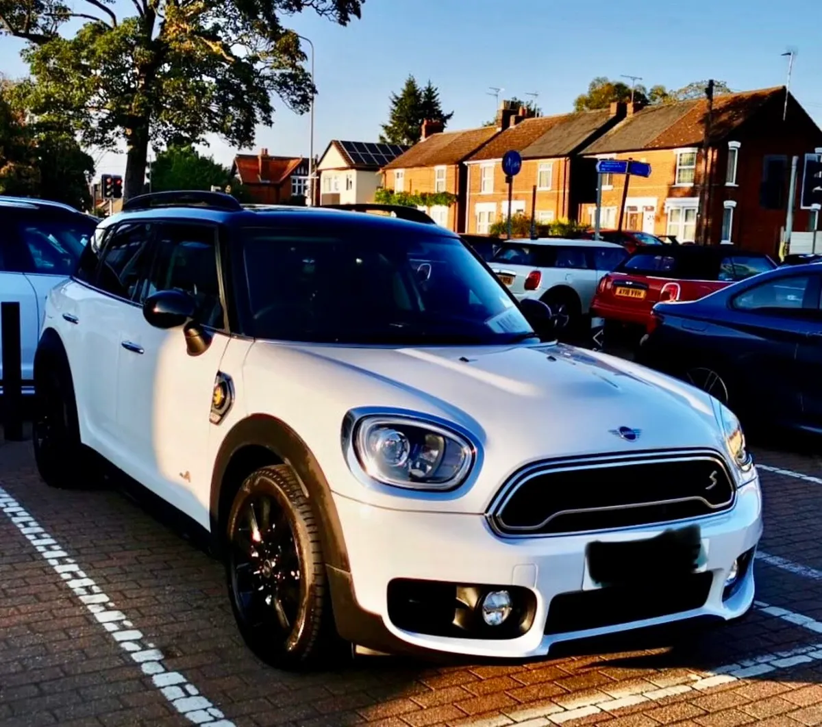 2019 Mini Countryman Cooper S ALL4 - Image 1