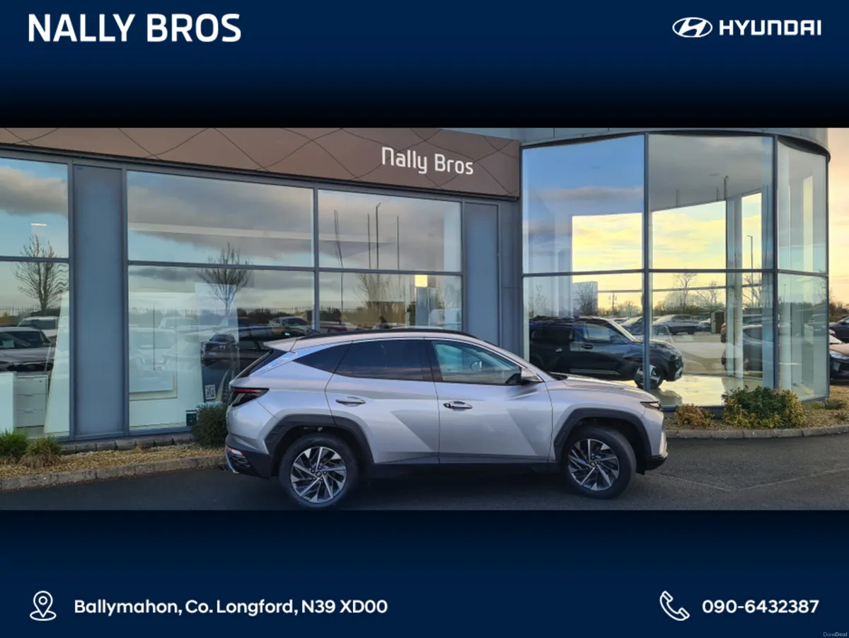 Hyundai Tucson IX35 EXECUTIVE PLUS 5DR - Image 2