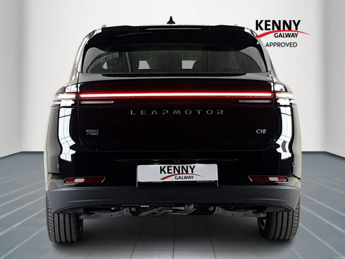 Leapmotor C10 DESIGN REEV 975KM 28KWH PH - Image 6