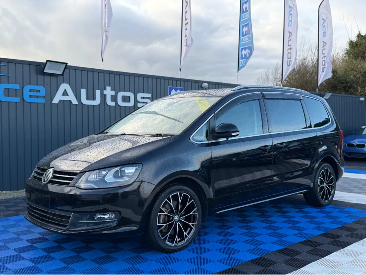 Volkswagen Sharan HIGHLINE - 1.4 PETROL - 7 SEATS - Image 4