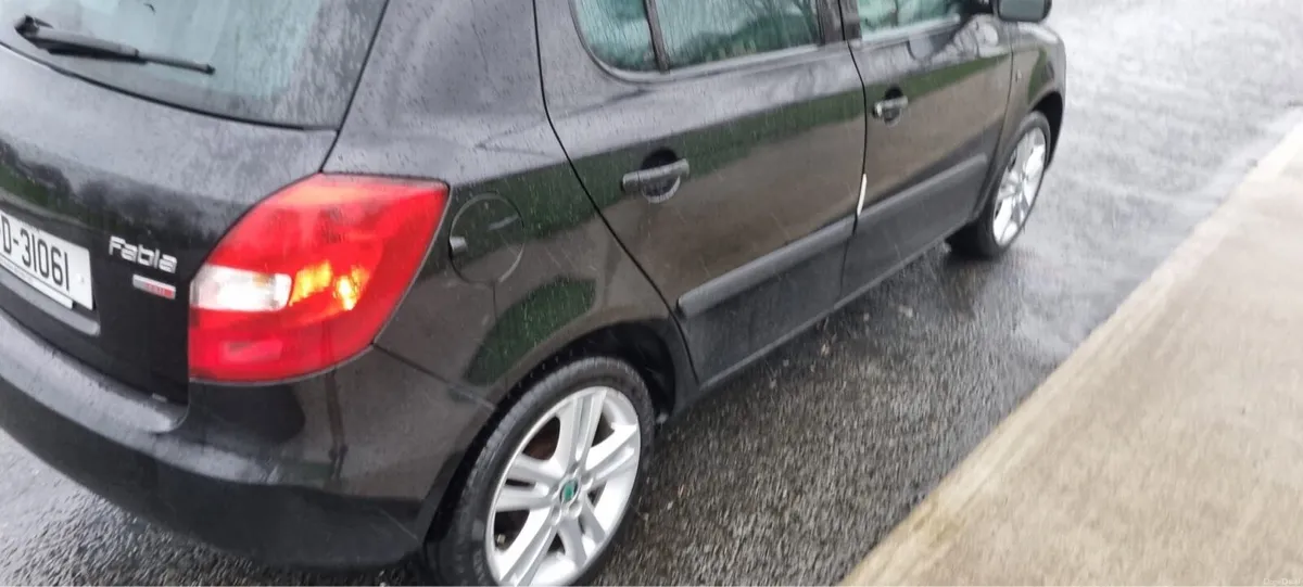Skoda Fabian 1.6 dsl nct and taxed - Image 3