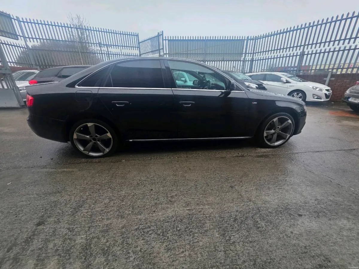 Audi A4 2010 S Line 2D - Image 4