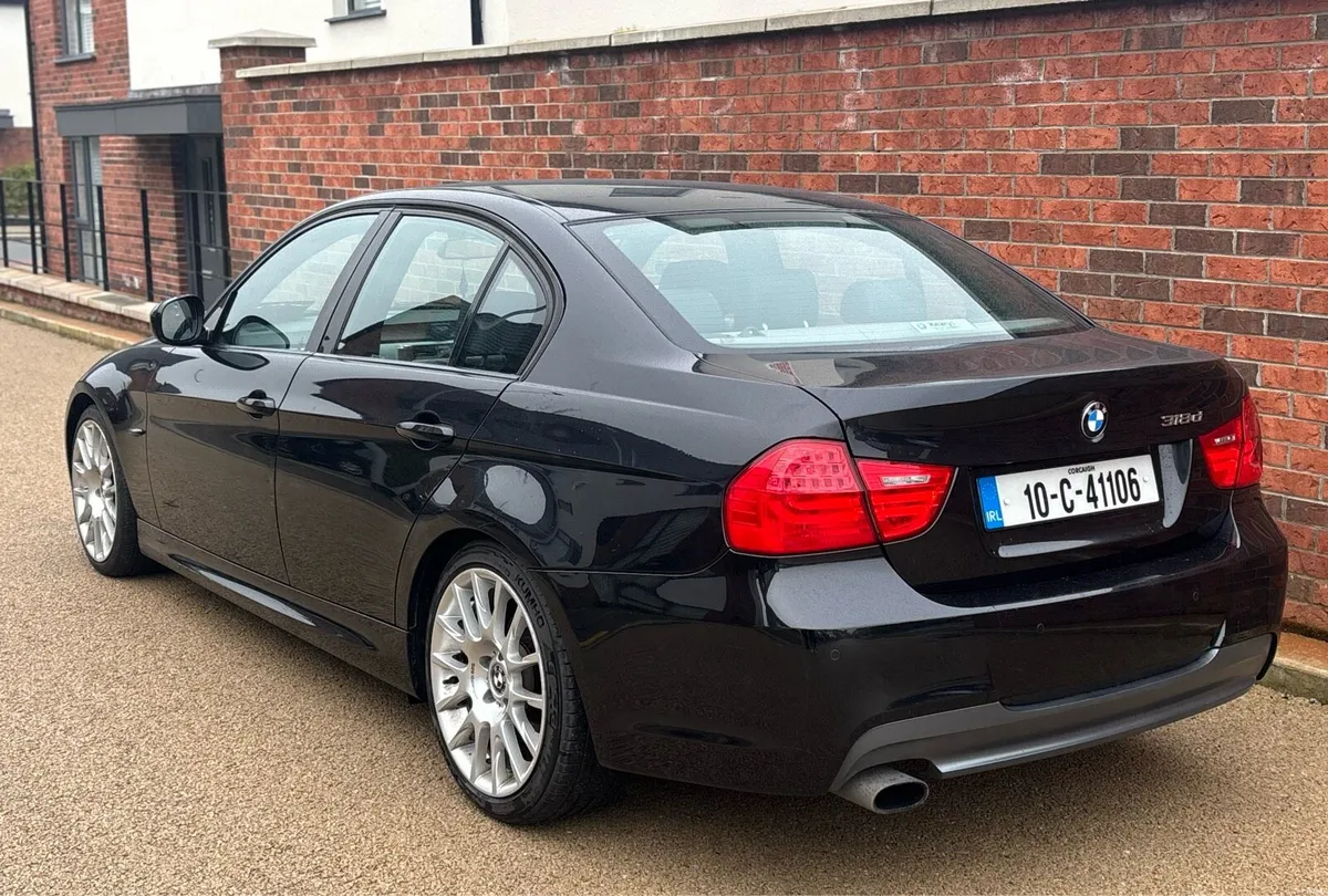 Bmw 318D M-Sport Nct & Tax - Image 3