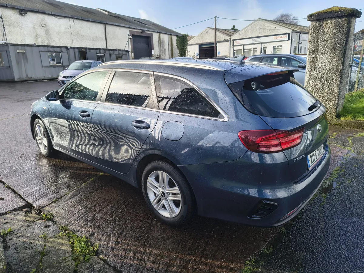 Kia Ceed 2021 - Image 3