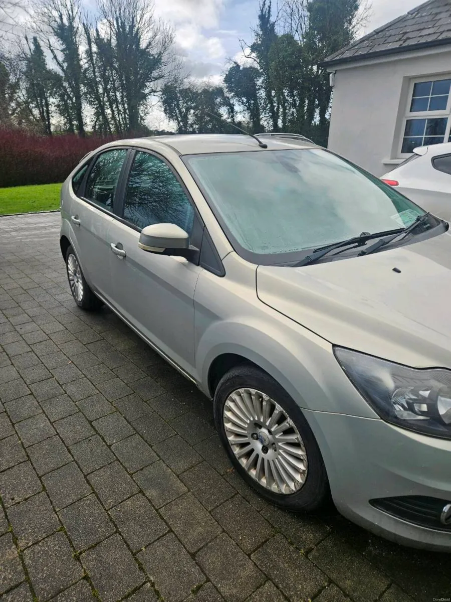 Ford Focus - Image 2
