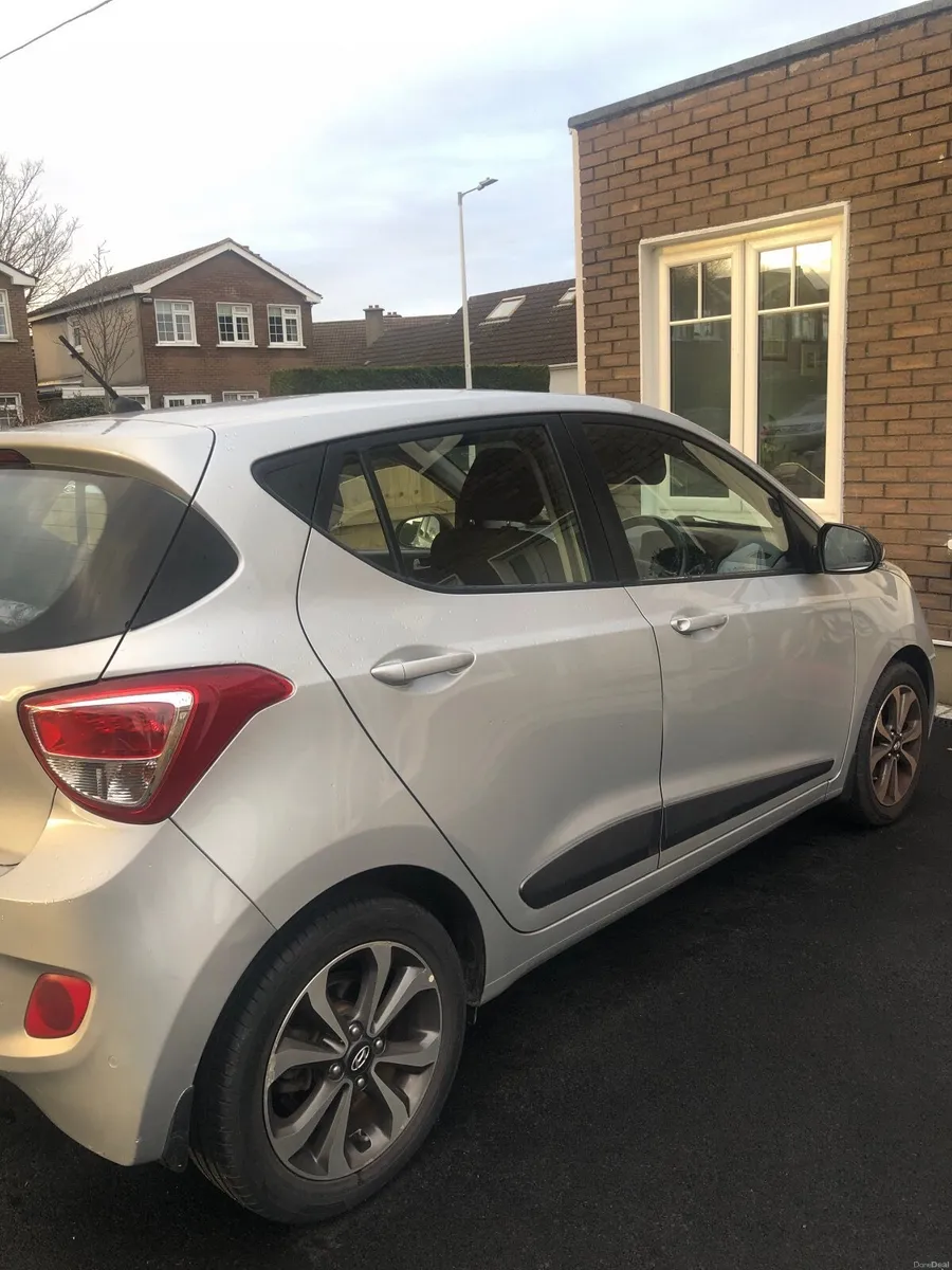 Hyundai i10 2014 - Image 2