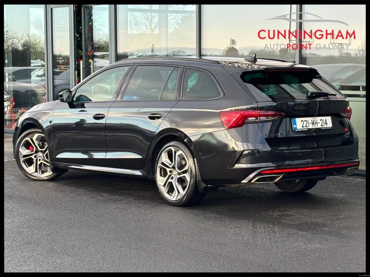 Skoda Octavia vRS 2.0TDi DSG ESTATE 200HP - Image 2