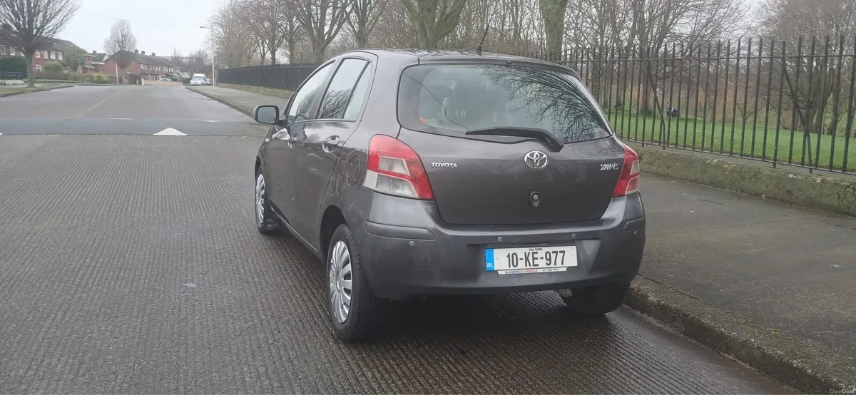 2010 Toyota Yaris - Automatic - Image 3