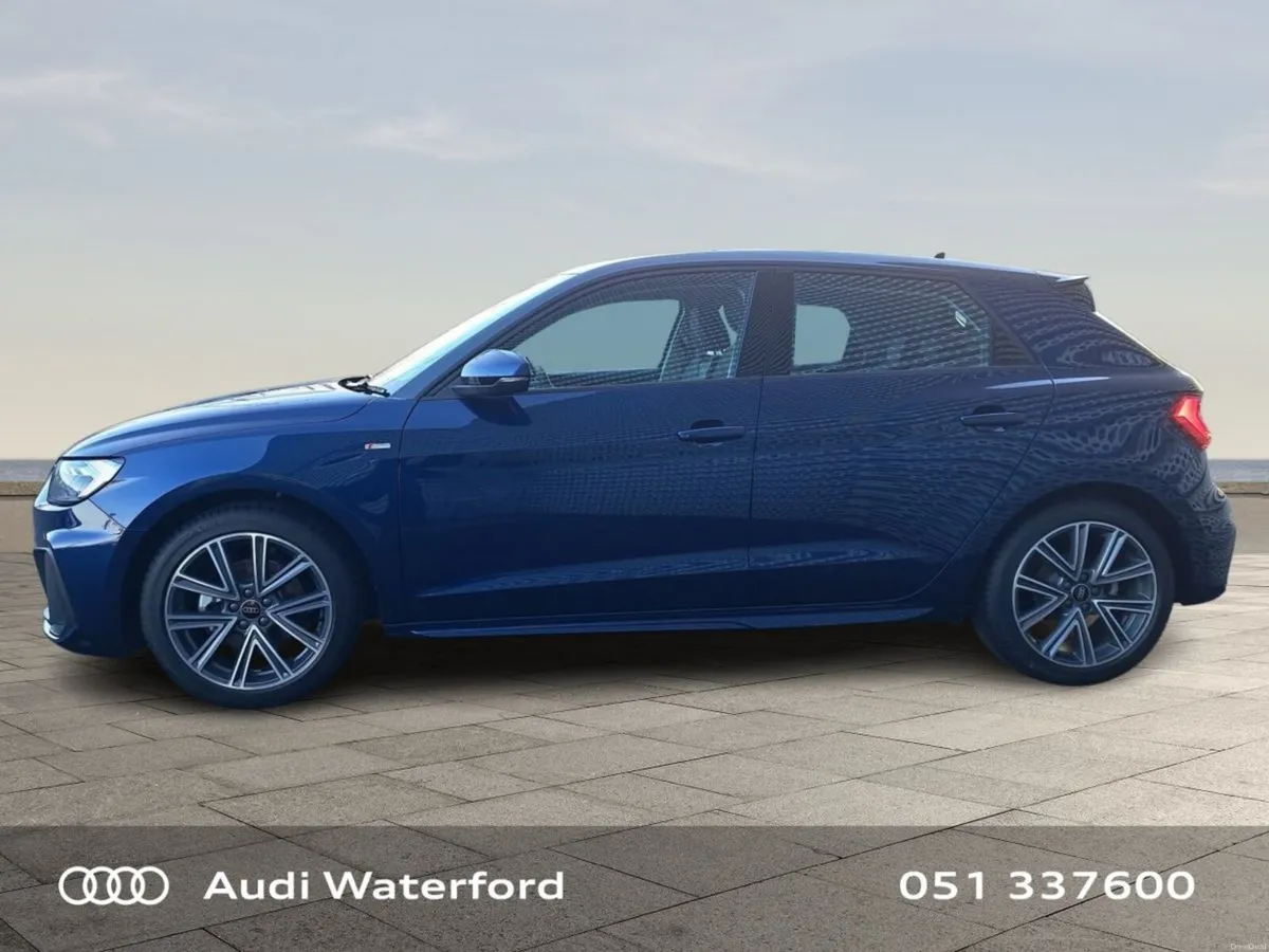 Audi A1 SB 30 TFSI 116HP S Line from €372 per mont - Image 4