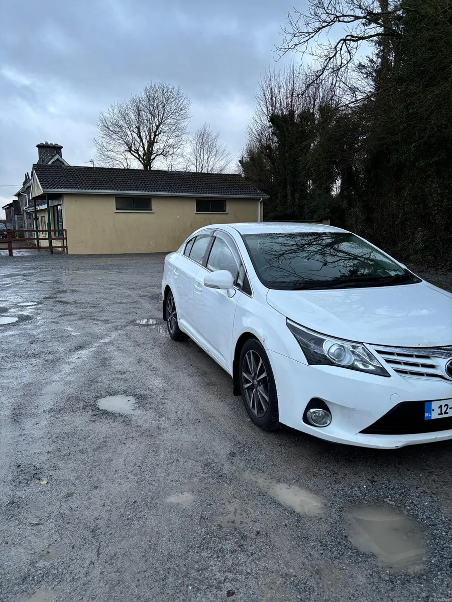 2012 Toyota avensis nct and tax - Image 3