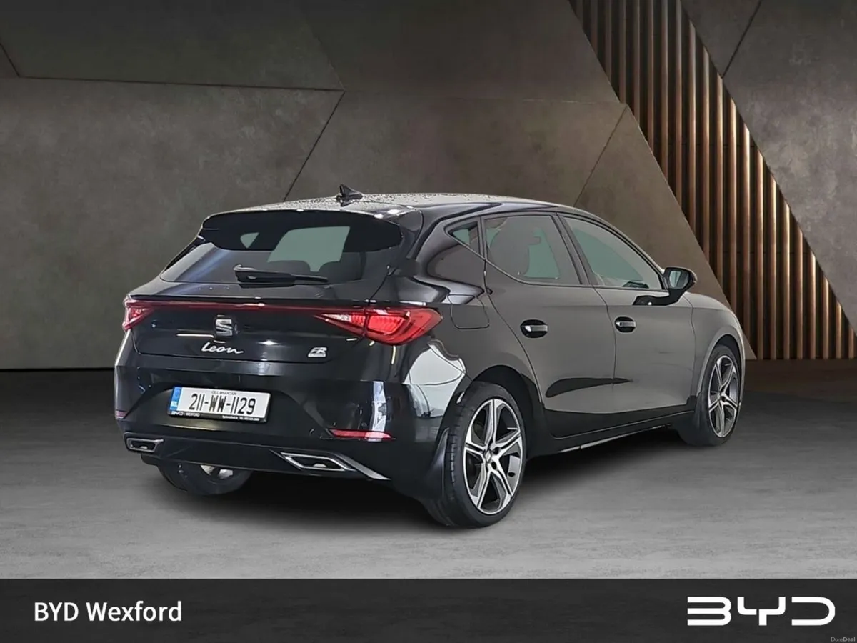 SEAT Leon e-Hybrid 204hp DSG FR+ - Image 4