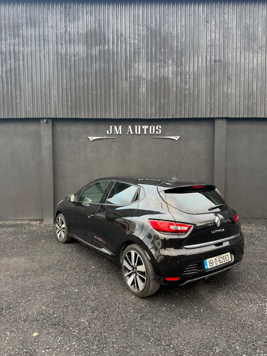 Renault Clio 2015 - Image 4