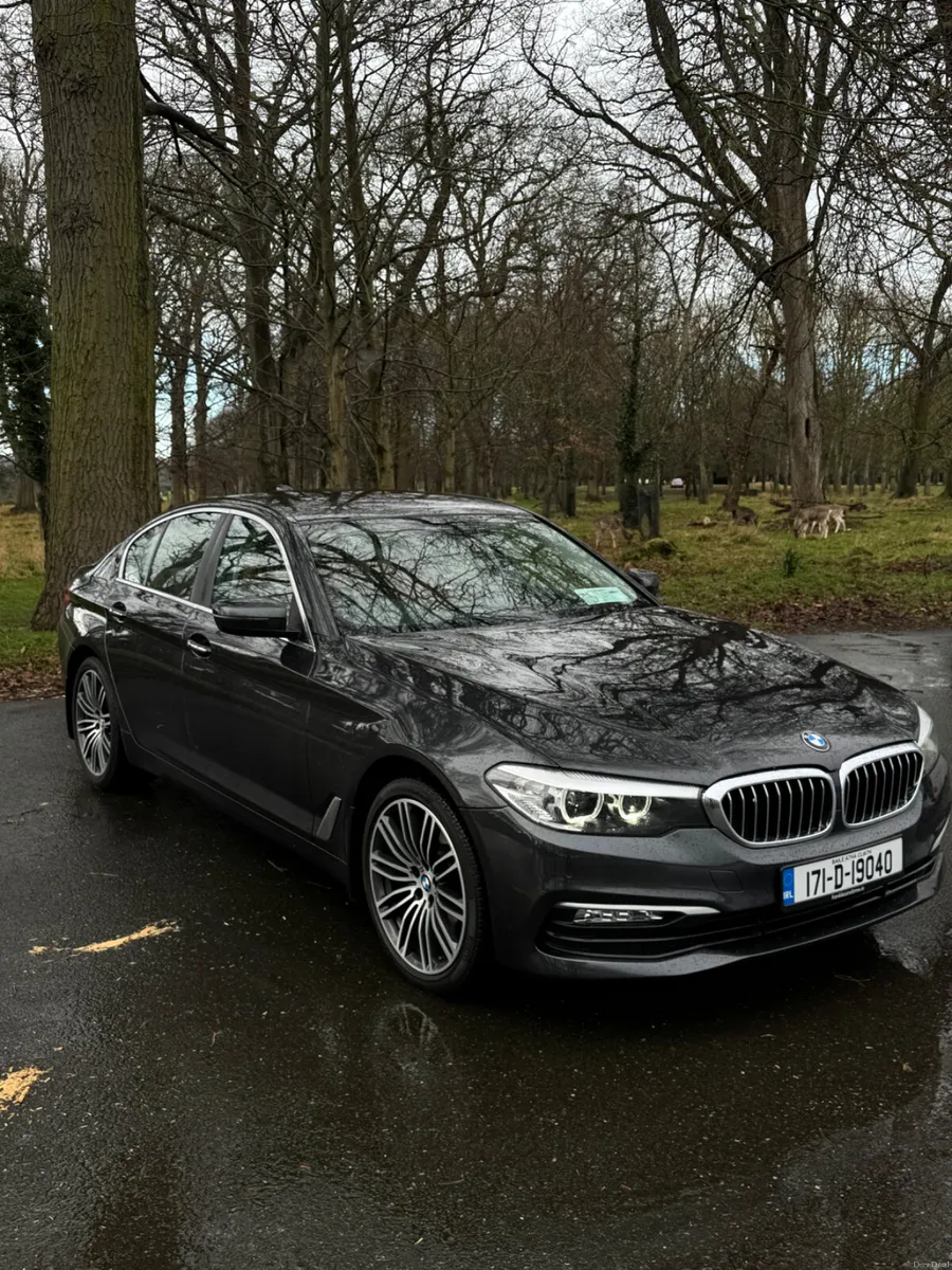 BMW 5-Series 2017 - Image 2