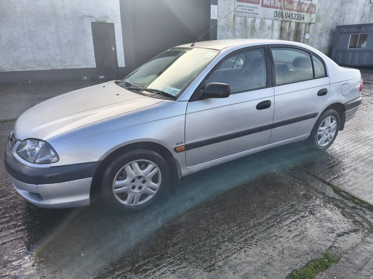 Toyota Avensis 2001 - Image 3