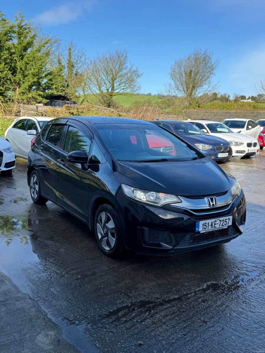 HONDA FIT 1.5L Hybrid Auto 2015 62000KM High Spec - Image 2