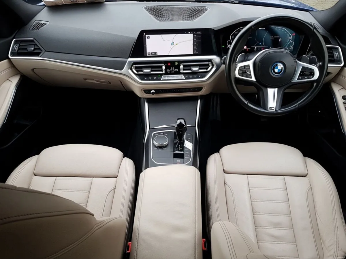 BMW 3-Series 330e M Sport Auto - Image 4