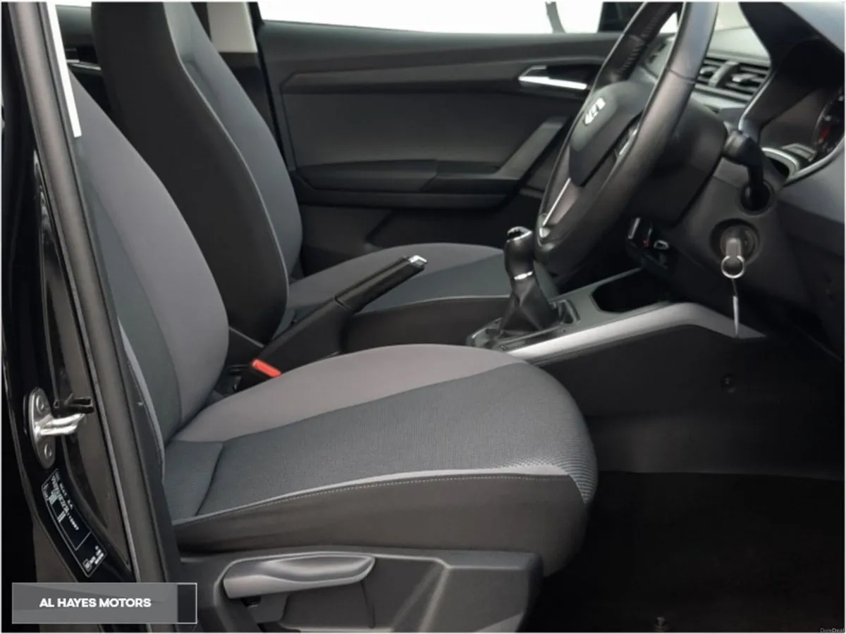 SEAT Arona **DIESEL ENGINE**1.6TDI 95BHP **SE** - Image 4