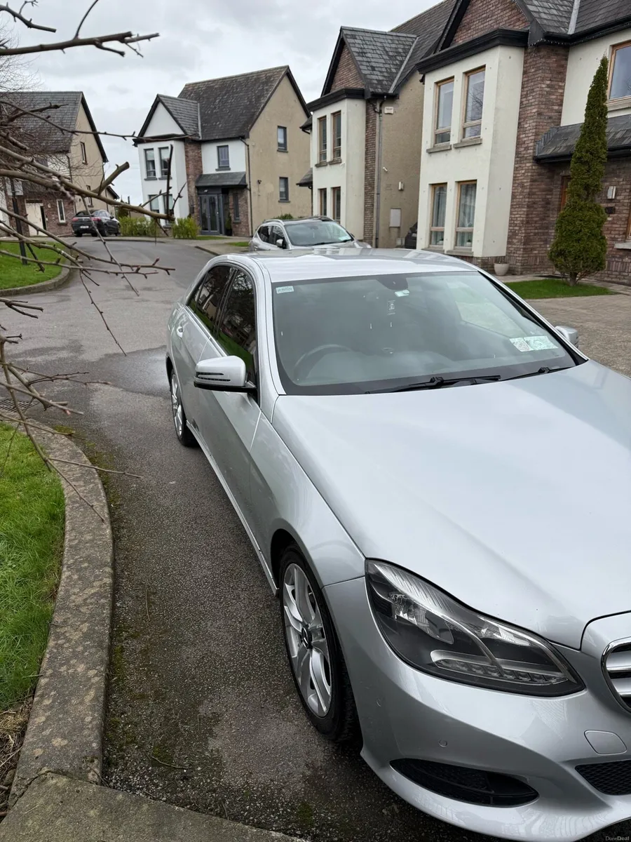 Mercedes e class - Image 4