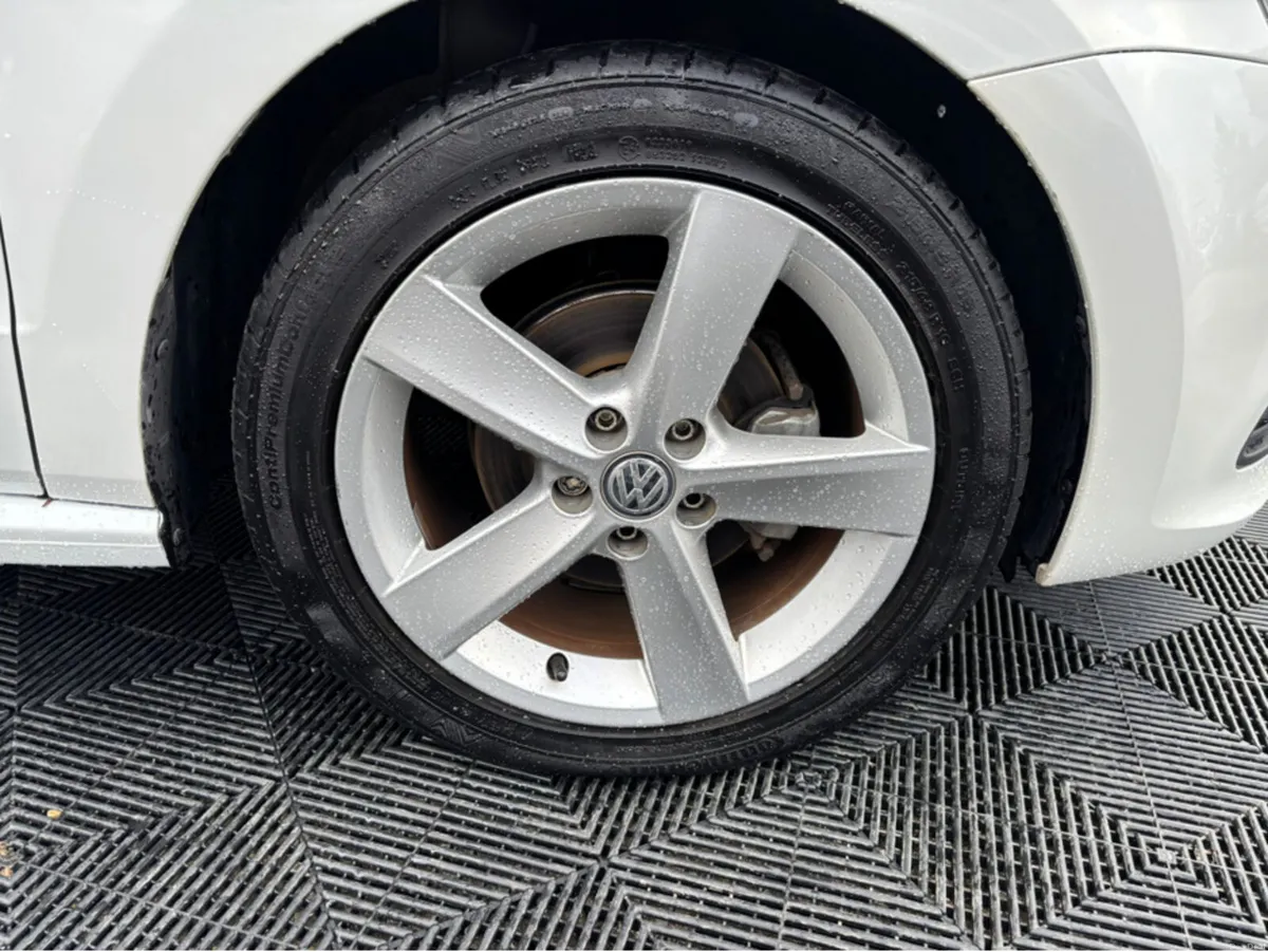 Volkswagen Polo Vw Polo 1.2 tsi petrol, auto, load - Image 3