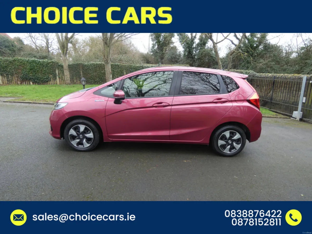 Honda Fit 1.5 AUTO L SPEC - Image 3