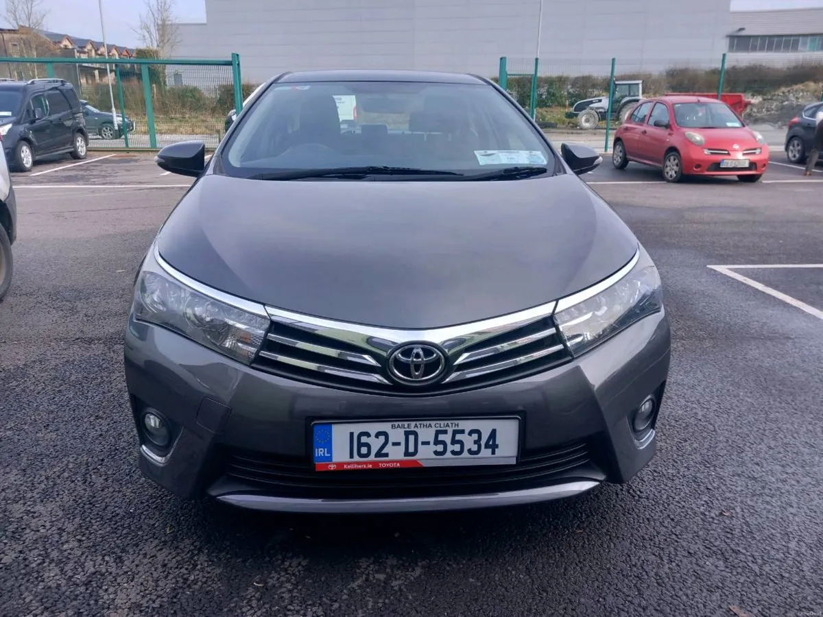 2016 Toyota Corolla - Image 2