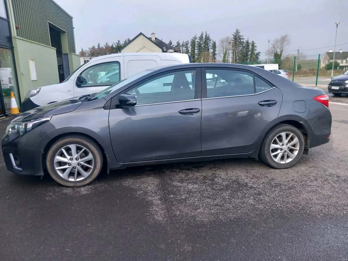 2016 Toyota Corolla - Image 4