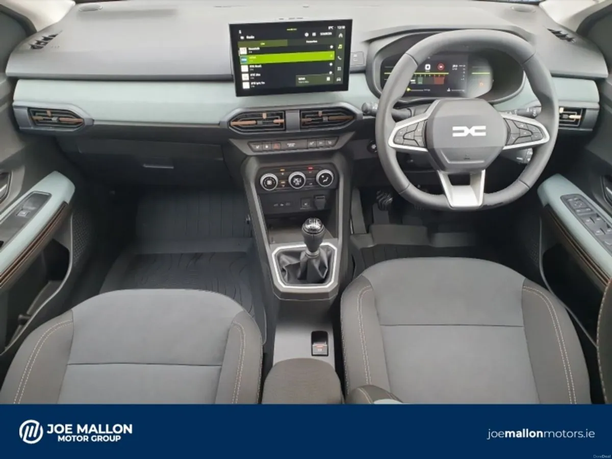 Dacia Sandero Stepway STEPWAY Extreme TCe 110 E06X - Image 4