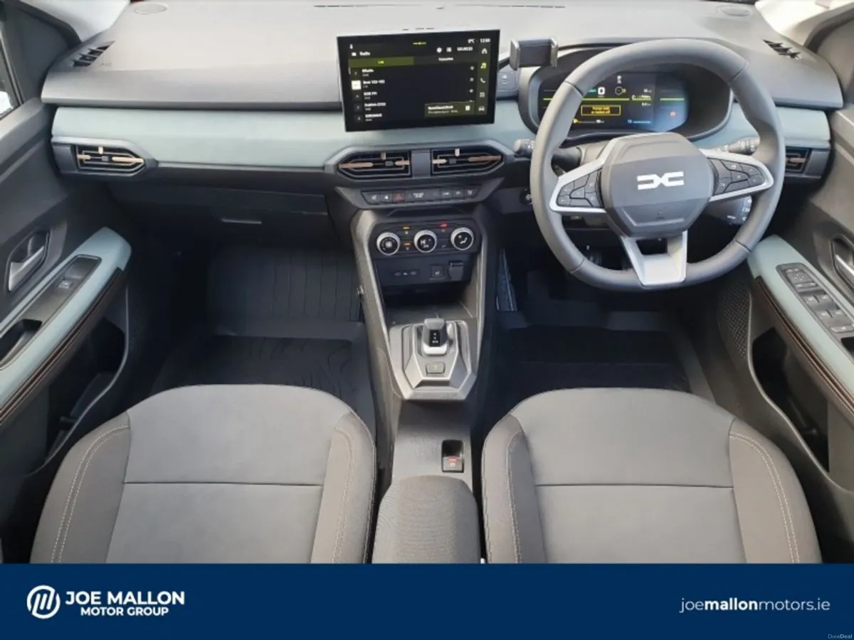 Dacia Jogger HEV 145 Extreme Auto - Image 4