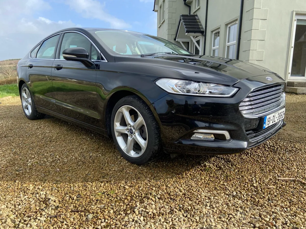Ford Mondeo Titanium Edition 2.0 TDCi 150PS - Image 4