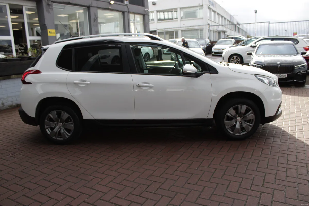 Peugeot 2008 2019 - Image 3
