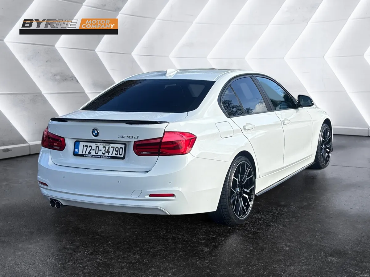 BMW 320D AUTO, 2017 - Image 4