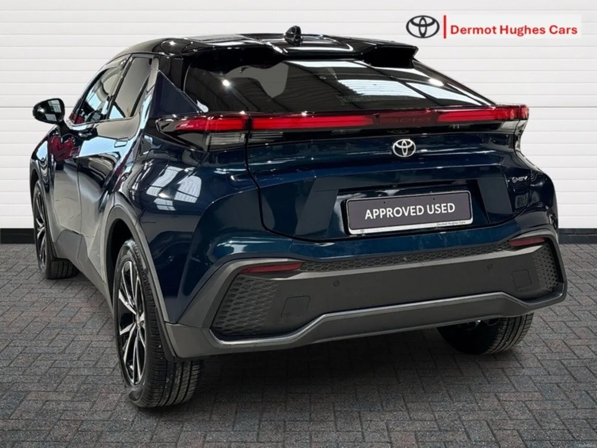Toyota C-HR HYBRID SPORT+ AUTO - Image 2