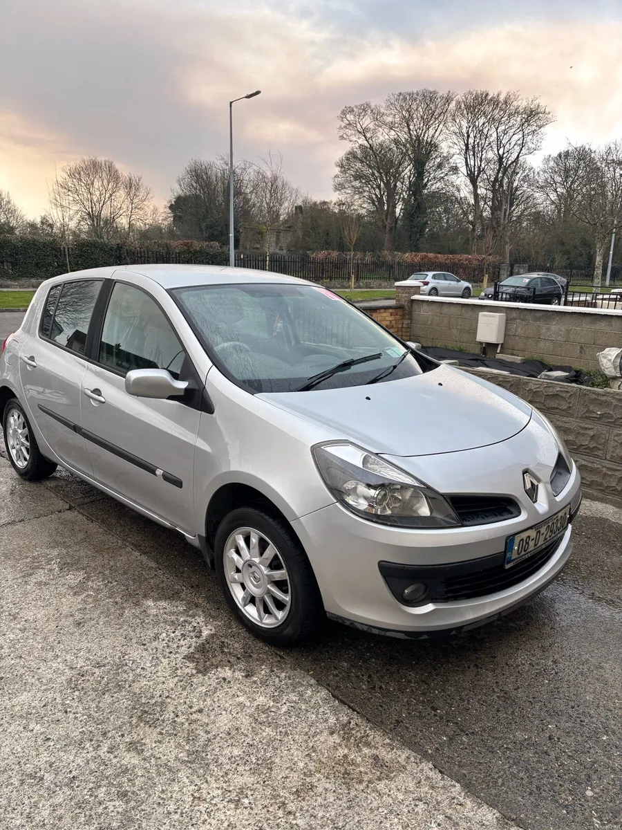 Renault Clio - Image 2