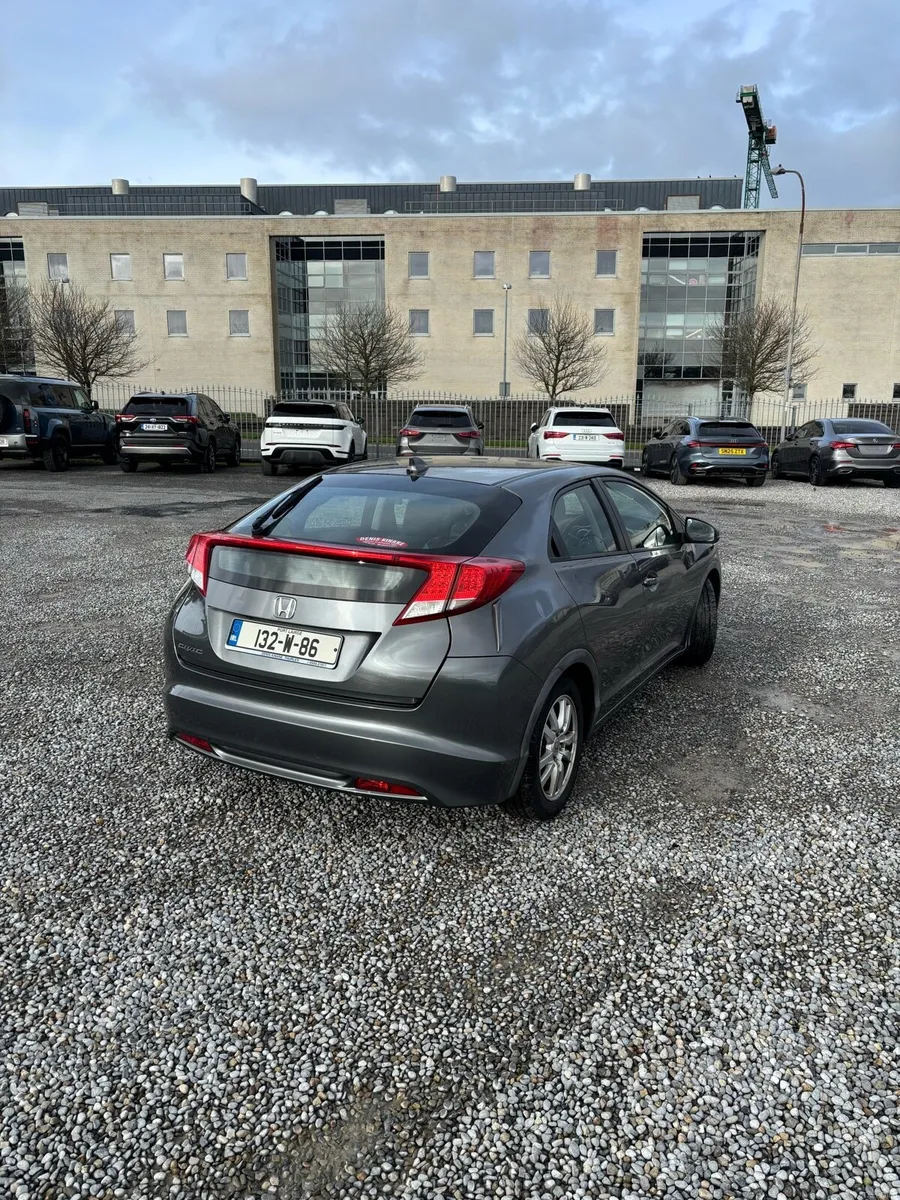 Honda Civic - Image 3