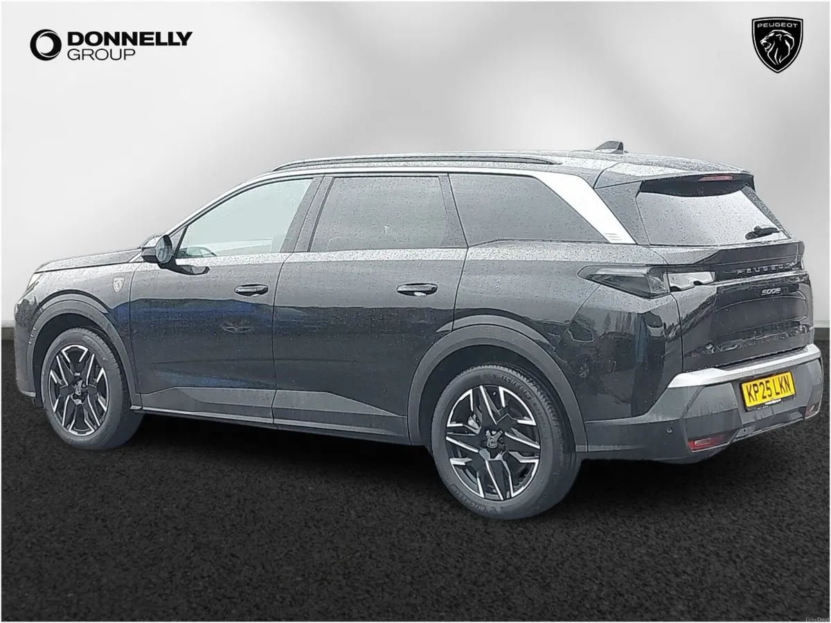 Peugeot 5008 Estate GT - Image 2