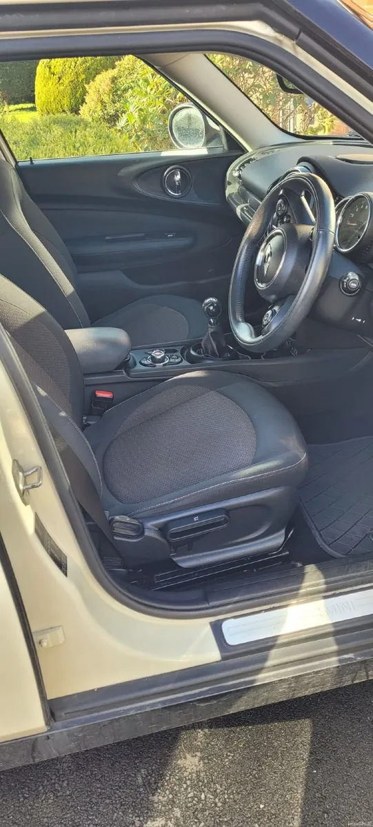 Mini Clubman 2016 Pepper White - Image 3