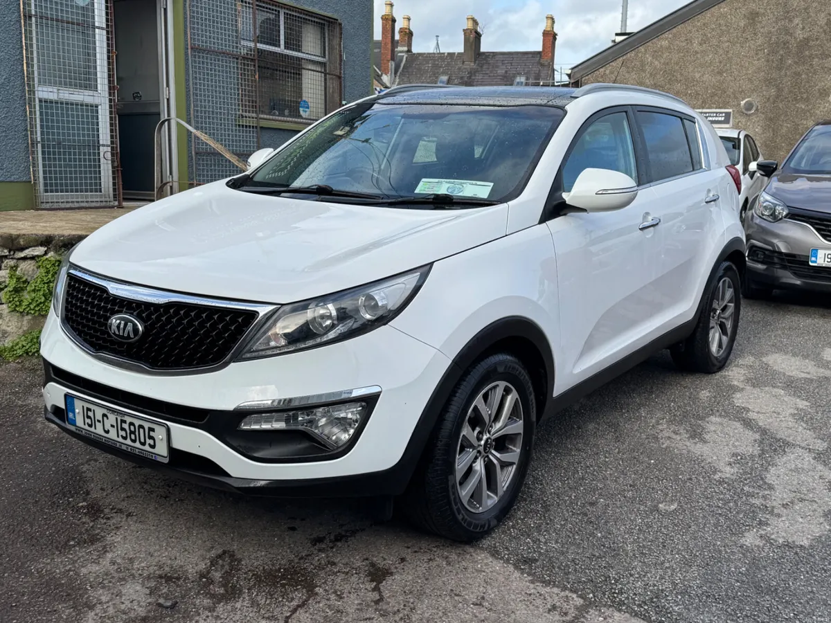 Kia Sportage Pan roof high spec - Image 4