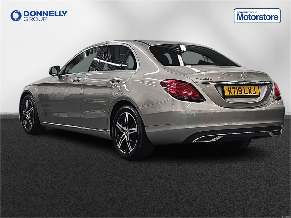 Mercedes-Benz C Class Diesel Saloon Sport - Image 2