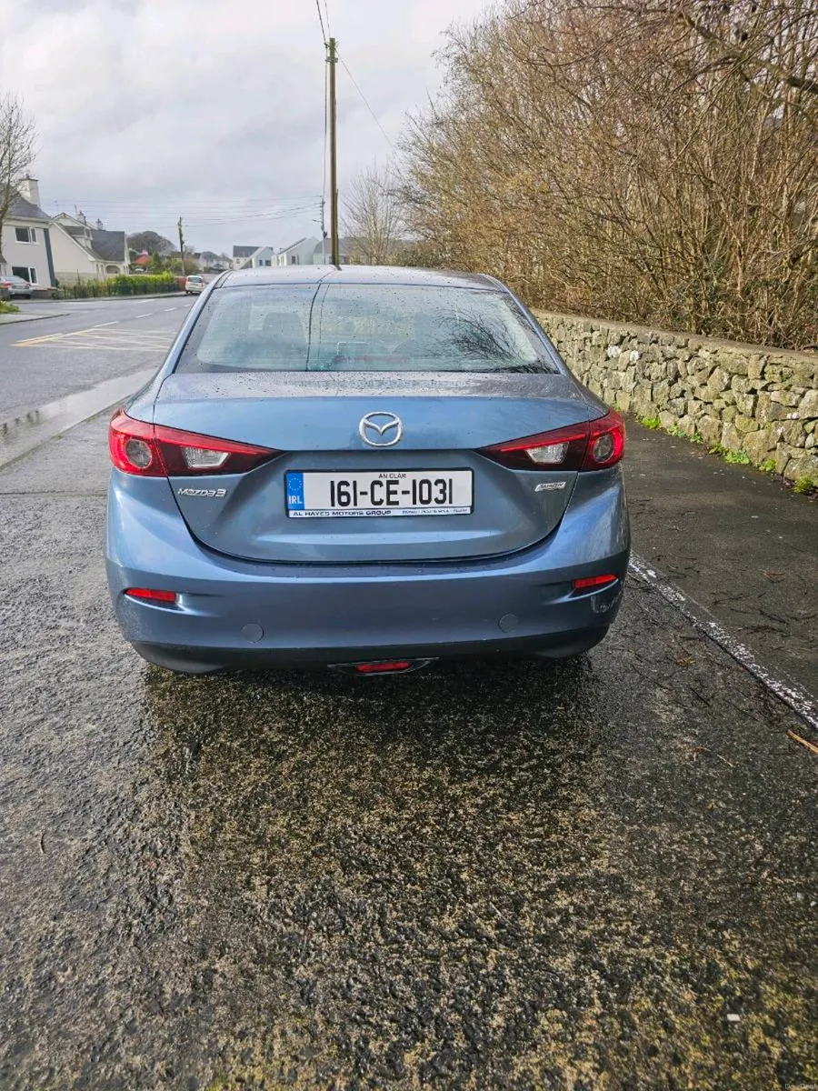 2016 Mazda - Image 4